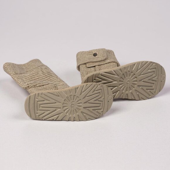 UGG Classic Cardy Shearling Footbed Gray Knit Sweater Boot Women 8 US - Picture 2 of 6